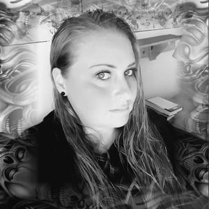 Meet your Posher, Melani.